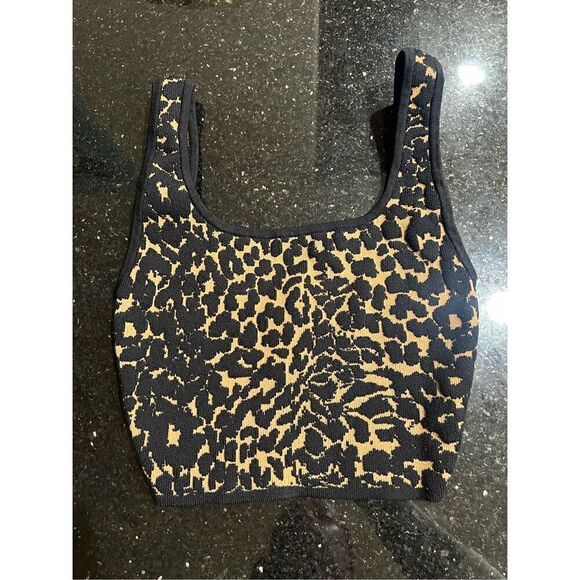 Babaton Aritzia Leopard Print Thick Crop Top Women's Black and Yellow size XXS - Picture 3 of 5